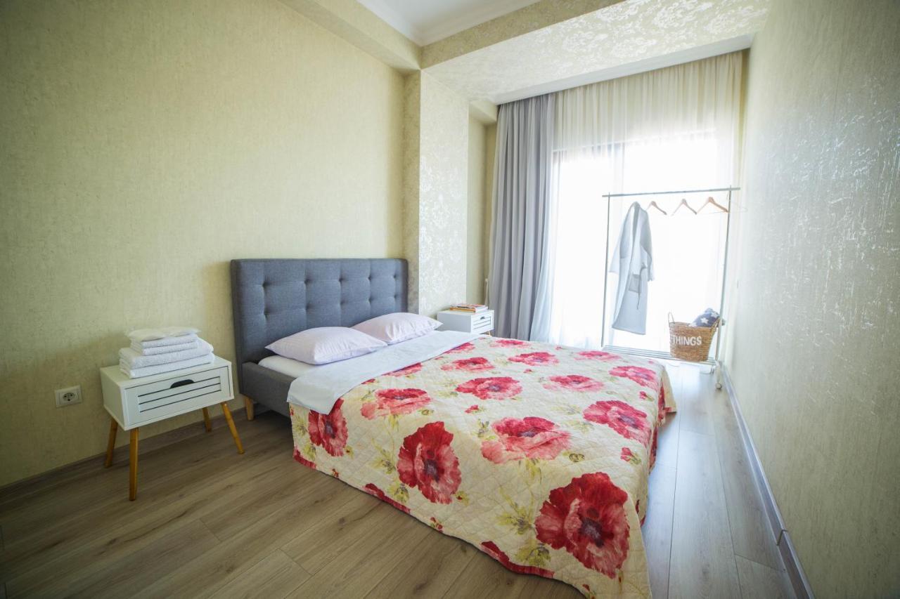 Comfy Apartment Tbilisi Exterior photo