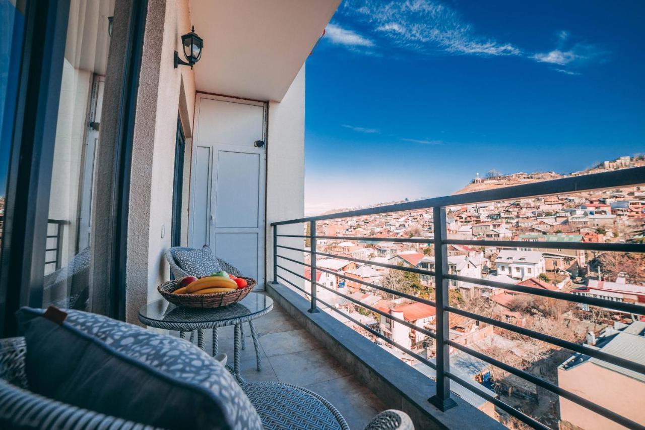 Comfy Apartment Tbilisi Exterior photo