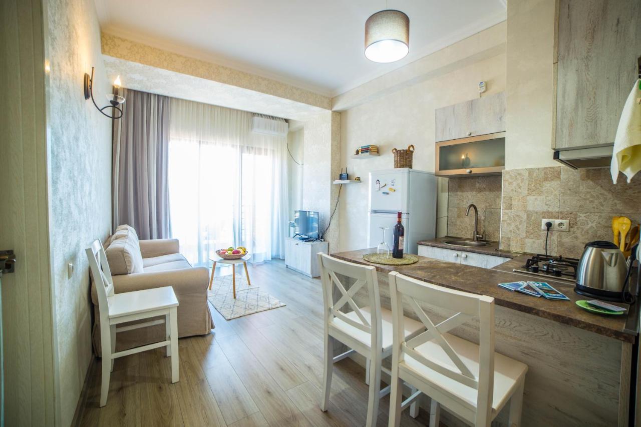 Comfy Apartment Tbilisi Exterior photo