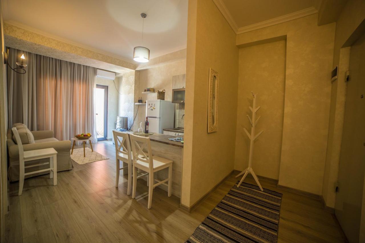 Comfy Apartment Tbilisi Exterior photo